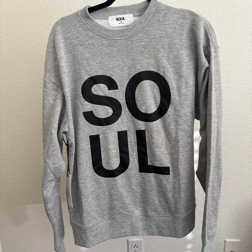 Unbranded Women's Grey Sweatshirt